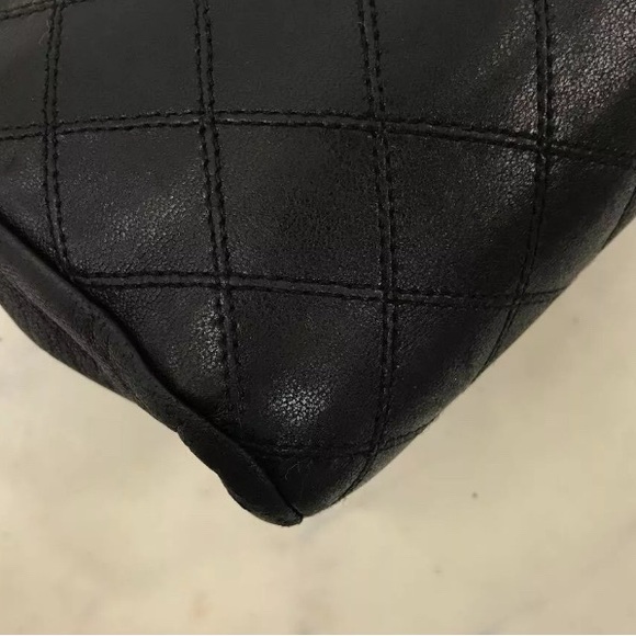 CHANEL Matelasse Pouch/Clutch
Leather Black Authentic with COA - Picture 4 of 10